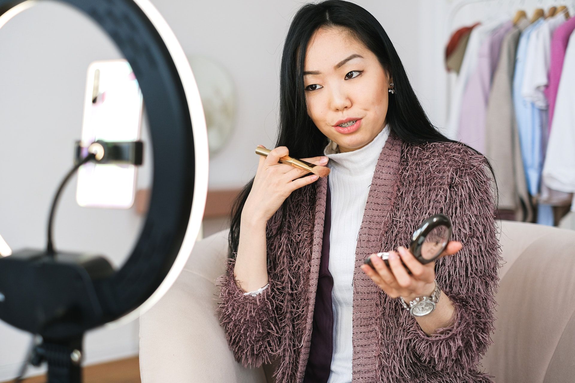 Shooting content with a ring light