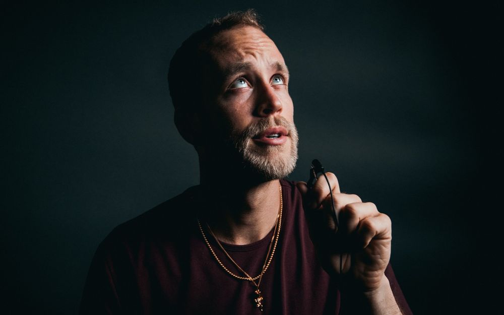 Your Guide to Lavalier Microphones | Epidemic Sound